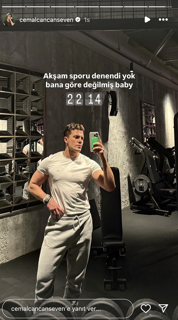 İrem Derici'nin Kuaför Sabrından Merve Boluğur'un Martılı Pozuna 3 Mart'ta Ünlülerin Instagram Paylaşımları 6 irem dericinin kuafor sabrindan merve bolugurun martili pozuna 3 martta unlulerin instagram paylasimlari 5 cXlVYsOG