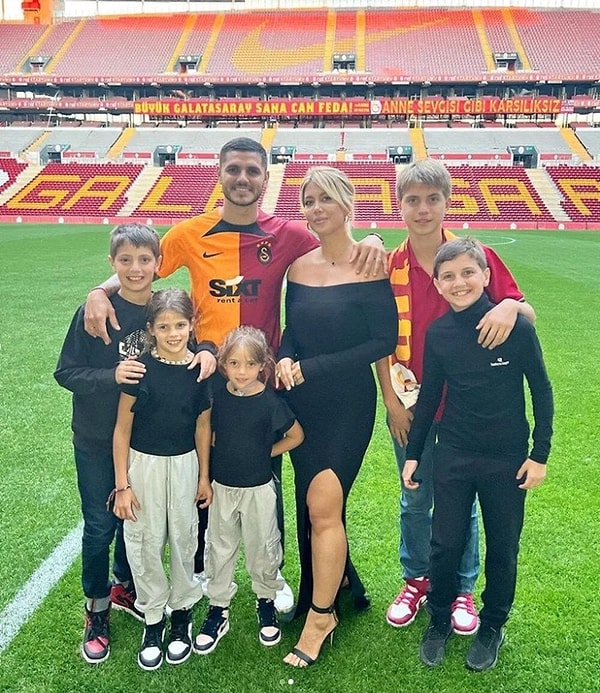 İşleri Çirkinleştirmeye Kararlı Olan Wanda Nara'dan Icardi Hakkında Şok Şiddet İddiası! 7 isleri cirkinlestirmeye kararli olan wanda naradan icardi hakkinda sok siddet iddiasi 6