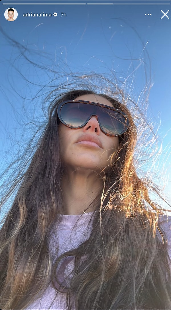 Kardashian'ın Dev Heykeli Kaldırıldı, Rosie Poz Kesti: 8 Mart'ta Yabancı Ünlülerin Instagram Paylaşımları 1 kardashianin dev heykeli kaldirildi rosie poz kesti 8 martta yabanci unlulerin instagram paylasimlari 0