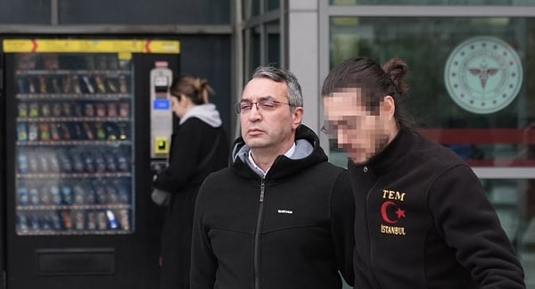 Müjde Uzman Tutuklu Olan Mahir Polat'ın Hastaneye Kaldırılması Sonrası Tepkisini Gizlemedi! 1 mujde uzman tutuklu olan mahir polatin hastaneye kaldirilmasi sonrasi tepkisini gizlemedi 0