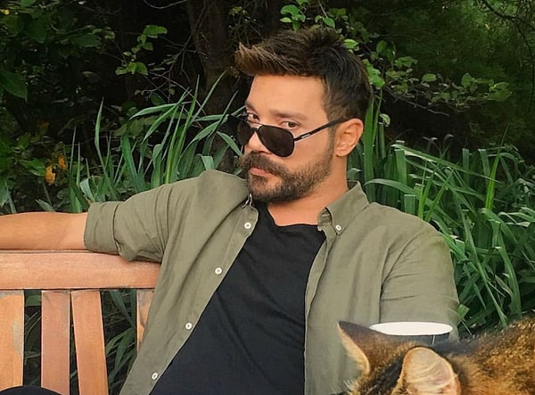 Oğuzhan Uğur'un 'Evlenme Çağında Olup Hiç Evlenmeyenler'in Sayısını Görünce Ortaya Attığı Fikir Gündem Oldu 1 oguzhan ugurun evlenme caginda olup hic evlenmeyenlerin sayisini gorunce ortaya attigi fikir gundem oldu VzHGGsuW