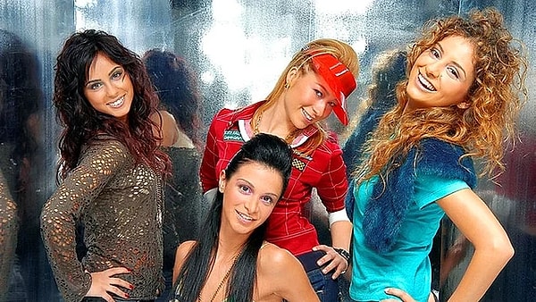 Ortalık Yine Fena Gerildi: Hepsi Grubunun Yasemin'i Yaşadıklarını Anlatan Eski Dostu Gülçin'e Fena Laf Soktu! 2 ortalik yine fena gerildi hepsi grubunun yasemini yasadiklarini anlatan eski dostu gulcine fena laf suaqZ6lL