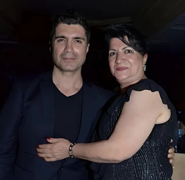 Özcan Deniz'den Ailesiyle Tüm Köprüleri Yıktı Dedirten Açıklama: "Meseleme Artık Romantik Bakmıyorum" 6 ozcan denizden ailesiyle tum kopruleri yikti dedirten aciklama meseleme artik romantik bakmiyorum 5 PR8H7WJP