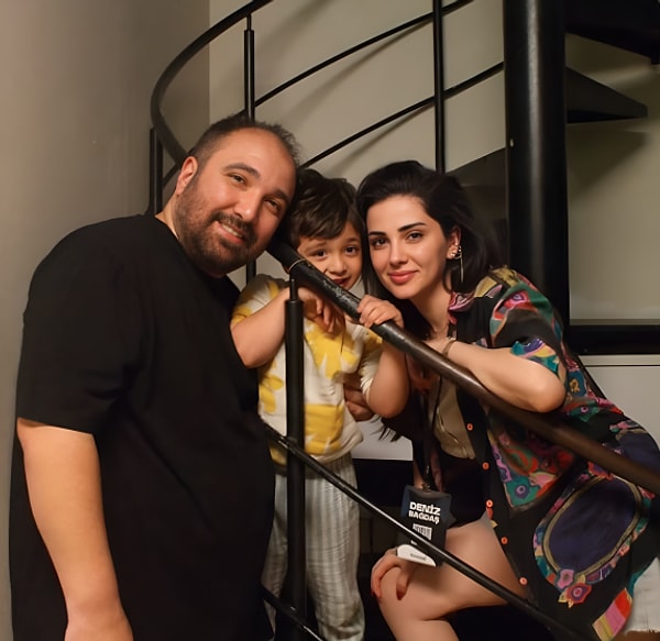 Tepki Çekmişlerdi: Komedyen Özgür Turhan ve Eşi Deniz Bağdaş Boşanmanın Ardından Açıklamalarda Bulundu! 9 tepki cekmislerdi komedyen ozgur turhan ve esi deniz bagdas bosanmanin ardindan aciklamalarda bulundu 8 nXG8BT75