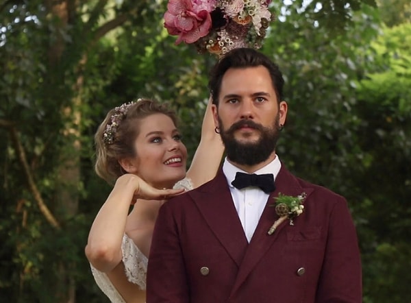 Annesinin Aynısı Çıktı: Burcu Biricik'in 9 Aylık Kızı Luna'nın Yüzü İlk Kez Gözüktü! 1 annesinin aynisi cikti burcu biricikin 9 aylik kizi lunanin yuzu ilk kez gozuktu 0 PmZIGwBB