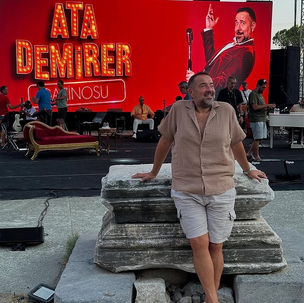 Ata Demirer'in Sırrı Süreyya Önder ve Erkan Can'ın Taklidini Yaptığı Anlar X Kullanıcılarını İkiye Böldü! 2 ata demirerin sirri sureyya onder ve erkan canin taklidini yaptigi anlar x kullanicilarini ikiye iqsin36u