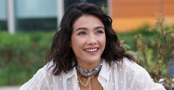 Aybüke Pusat Teşkilat Dizisinden Neden Çıkarıldı? Boykot Çağrısı Yapan Aybüke Pusat'ın Teşkilat'taki Rolü Ne? 1 aybuke pusat teskilat dizisinden neden cikarildi boykot cagrisi yapan aybuke pusatin teskilattaki rolu ne QTj38HF9