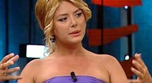 Aysun Kayacı'nın "Dağdaki Çobanla Benim Oyum Bir mi?" Sözleriyle İlgili Yaşananların Özeti 2 aysun kayacinin dagdaki cobanla benim oyum bir mi sozleriyle ilgili yasananlarin ozeti 1 Xndyy2q4
