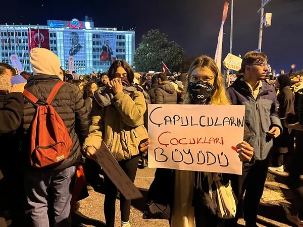 Hande Erçel, Protestolarda Tutuklanan Öğrencilerin Serbest Bırakılması İçin Destek Paylaşımında Bulundu 2 hande ercel protestolarda tutuklanan ogrencilerin serbest birakilmasi icin destek paylasiminda bulundu 1 gHGSYR8r