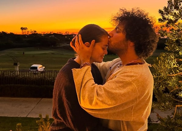 Justin Bieber, "Takıntının Böylesi" Dedirtti: Selena Gomez ve Nişanlısı Benny Blanco'lu Bir Paylaşımı Beğendi! 3 justin bieber takintinin boylesi dedirtti selena gomez ve nisanlisi benny blancolu bir paylasimi begendi fkCYJT41