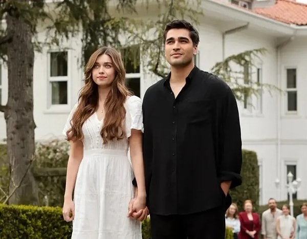 Kimi Bayıldı, Kimi Nefret Etti: Hatay Yolcusu Mert Ramazan Demir'in Asker Tıraşlı Yeni İmajı Olay Oldu! 1 kimi bayildi kimi nefret etti hatay yolcusu mert ramazan demirin asker tirasli yeni imaji D7ec4FUS