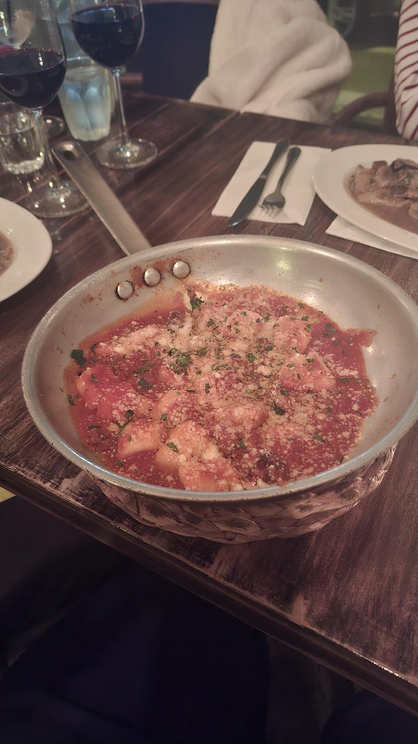 Lüks ve Pahalı Restoranların Masaya Geldiğinde Hayatı Sorgulatacak Göz Kanatan Sunumları 2 luks ve pahali restoranlarin masaya geldiginde hayati sorgulatacak goz kanatan sunumlari 1