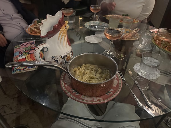Lüks ve Pahalı Restoranların Masaya Geldiğinde Hayatı Sorgulatacak Göz Kanatan Sunumları 5 luks ve pahali restoranlarin masaya geldiginde hayati sorgulatacak goz kanatan sunumlari 4 8sTDniBF