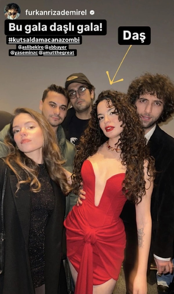 Manşetleri Ayrılık Sardı: Aslı Bekiroğlu'nun İnci Taneleri'ndeki Sürpriz Aşkıyla Yollarını Ayırdığı Öğrenildi! 2 mansetleri ayrilik sardi asli bekiroglunun inci tanelerindeki surpriz askiyla yollarini ayirdigi ogrenildi 1 gHTig2bS