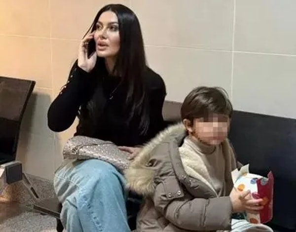 Nazlı'nın Başına Ağrılar Girecek: Hacı Sabancı'nın Oğlu Uzay'a Babaanne Arzu Sabancı Müdahalesi! 2 nazlinin basina agrilar girecek haci sabancinin oglu uzaya babaanne arzu sabanci mudahalesi 1 gDg7myXu