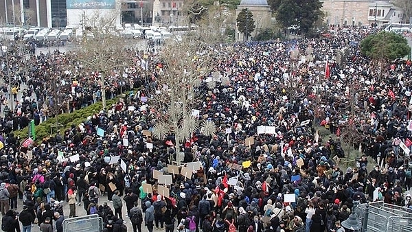 Nilüfer, İmamoğlu Protestolarında Tutuklanan Gençlerin Serbest Bırakılması İçin Çağrıda Bulundu! 2 nilufer imamoglu protestolarinda tutuklanan genclerin serbest birakilmasi icin cagrida bulundu 1 qz5SCnw7