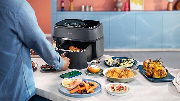 Philips Çift Hazneli Airfryer ile Yemek Yaparken Zamandan Tasarruf Etmenin Yolları 4 philips cift hazneli airfryer ile yemek yaparken zamandan tasarruf etmenin yollari 3 u6Ndp9kH