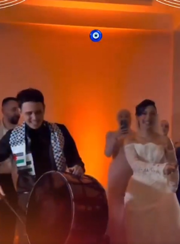 Reckol İsmiyle Tanınan Rapçi Recep Eker Ürdün'de Sürpriz Bir Düğünle Dünyaevine Girdi! 2 reckol ismiyle taninan rapci recep eker urdunde surpriz bir dugunle dunyaevine girdi 1 wRL8XFOz