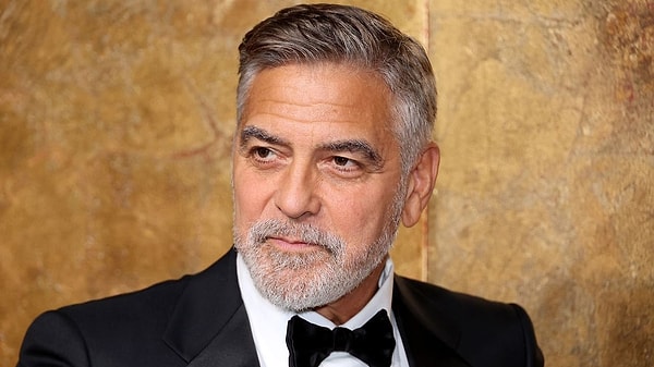 Sakalını Kestirip Saçını Boyatan George Clooney'nin Yeni İmajını Görenler Tanıyamadı! 2 sakalini kestirip sacini boyatan george clooneynin yeni imajini gorenler taniyamadi 1 bcT3sET8