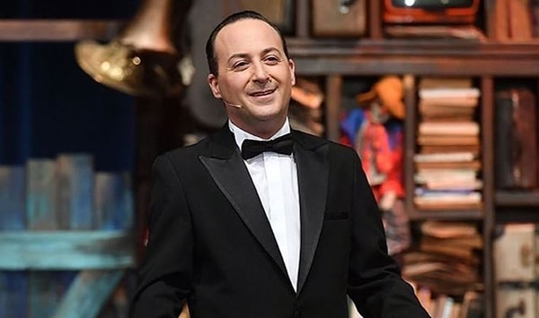Tolga Çevik Kimdir, Kaç Yaşında, Nereli? Tolga Çevik Kiminle Evli, Kaç Çocuğu Var? 4 tolga cevik kimdir kac yasinda nereli tolga cevik kiminle evli kac cocugu var 3 434PNM9E
