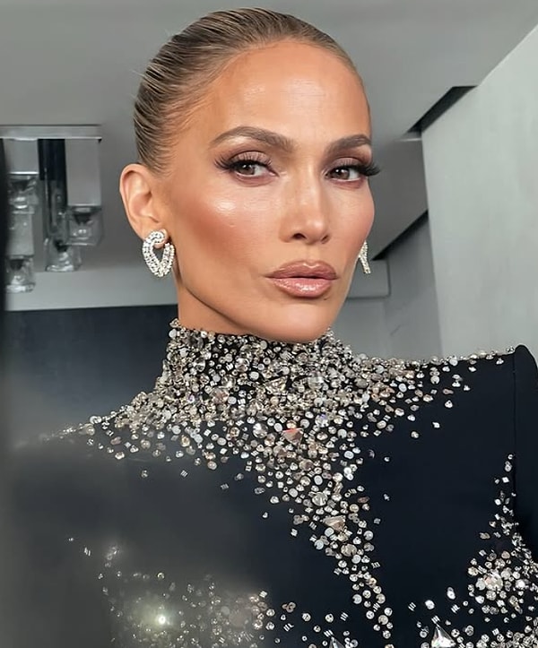 Turne Takvimini Açıkladı: Jennifer Lopez, Temmuz Ayında Türkiye'de 2 Tane Konser Verecek! 1 turne takvimini acikladi jennifer lopez temmuz ayinda turkiyede 2 tane konser verecek 0 7HmZ8dlQ
