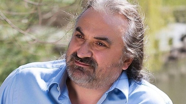 Volkan Konak'ın Cenazesinde Adı Taciz Skandalına Karışan Kişinin Ünlü Radyocu Olduğu Ortaya Çıktı! 1 volkan konakin cenazesinde adi taciz skandalina karisan kisinin unlu radyocu oldugu ortaya cikti 0 zta4Hjw6