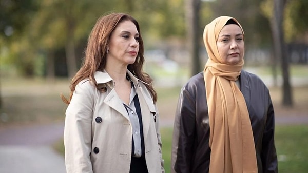 Yerden Yere Vurdular: Evrim Alasya Çektiği Video Sonrası İzleyicinin Yoğun Tepkisiyle Karşılaştı 3 yerden yere vurdular evrim alasya cektigi video sonrasi izleyicinin yogun tepkisiyle karsilasti 2 yz1mC9bN