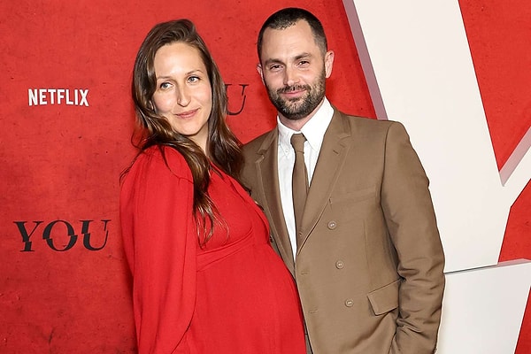 you dizisinde joe karakterini canlandiran penn badgleyden ikiz bebek mujdesi geldi 1 I2ZDzYqU