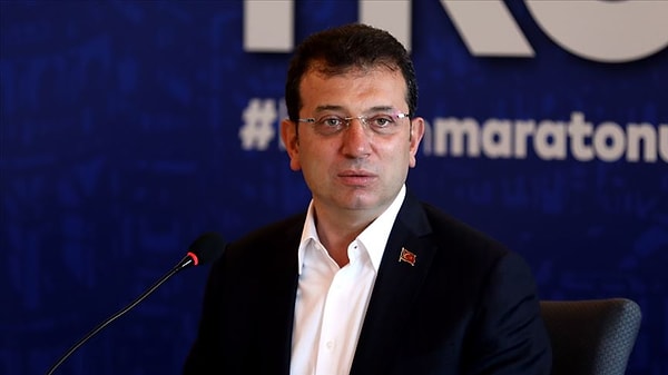 Zeynep Bastık'ın Eski Eşi Tolga Akış Geç Tepki Verdiği İçin Linçlenen Ünlülerin Boykot Edilmesine Gram Acımadı 1 zeynep bastikin eski esi tolga akis gec tepki verdigi icin linclenen unlulerin boykot edilmesine dsRP3rYs