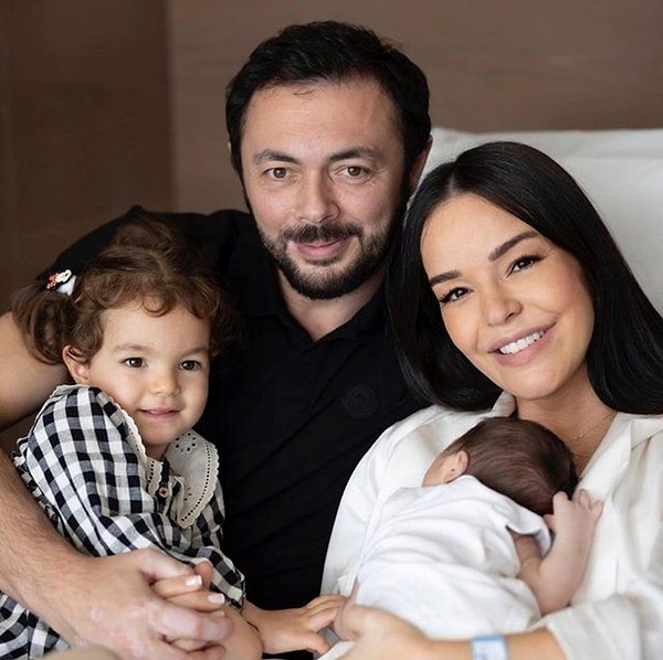 6 Yıllık Evliliğin Neden Bittiği Anlaşıldı: Bengü'den Eski Eşine Kızılcık Şerbeti Sahnesiyle Olay Gönderme! 2 6 yillik evliligin neden bittigi anlasildi benguden eski esine kizilcik serbeti sahnesiyle olay gonderme LVPplayX