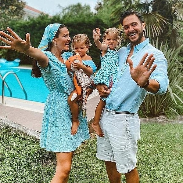 Ağzını Bıçak Açmayan Pelin Akil, Anıl Altan'la Reklam Anlaşması Yüzünden Boşanamadığı İddiasına Cevap Verdi! 2 agzini bicak acmayan pelin akil anil altanla reklam anlasmasi yuzunden bosanamadigi iddiasina cevap verdi JaAluj7t