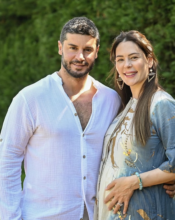 annesinin kopyasi berk oktayin kizi mira milenanin dogum gunu pozlarina begeni yagdi 0 ngI89hq9