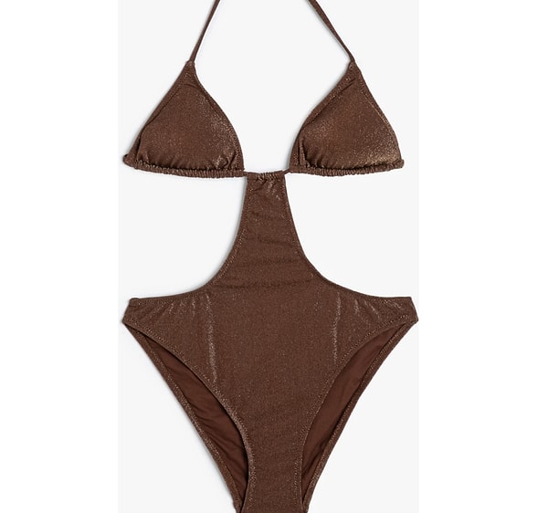 bayram tatilini deniz kenarinda gecirecekler icin 2025 trendi bikini ve mayo onerileri 5 4NbaHRSD