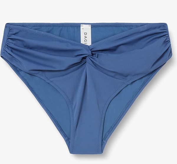 bayram tatilini deniz kenarinda gecirecekler icin 2025 trendi bikini ve mayo onerileri 7 wSEjvF9r