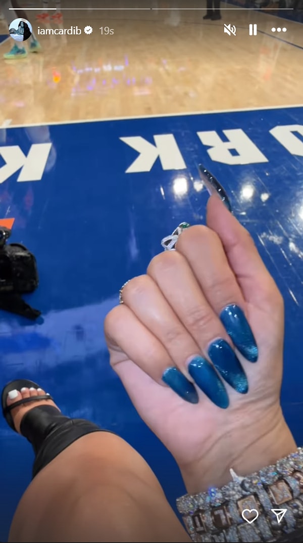 bellanin sarisinliga gecisinden kylienin ayna pozlarina 13 mayista yabanci unlulerin instagram hikayeleri 5 7dSqvZGT