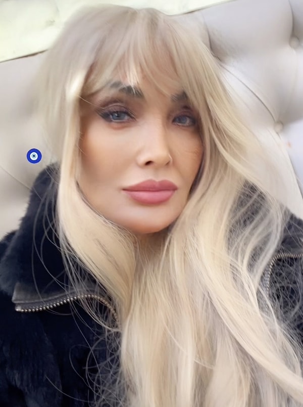 Bu da Yalı Kavgası: Sevim Emre Komşusuyla Birbirine Girdi, Ayırmaya Çalışanlara Ateş Püskürdü! 2 bu da yali kavgasi sevim emre komsusuyla birbirine girdi ayirmaya calisanlara ates puskurdu 1 IQmu5w4N