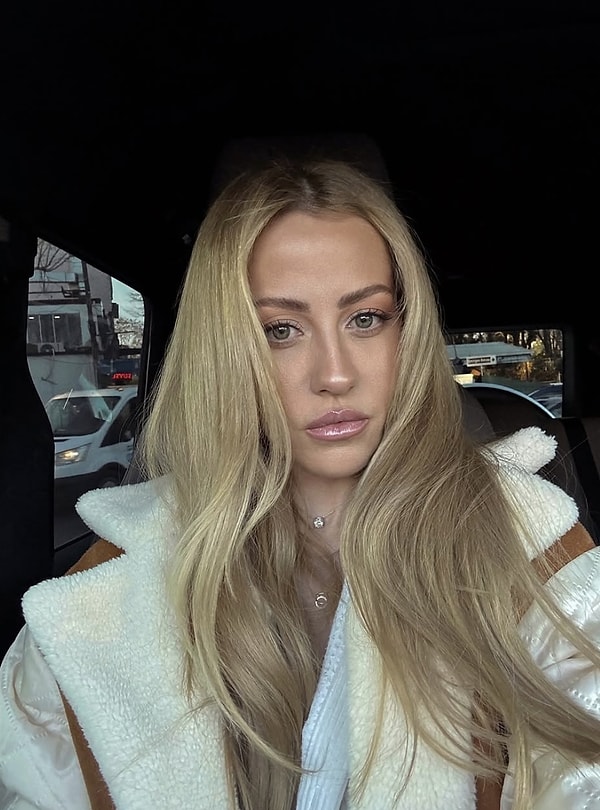Derya Uluğ "Artık Susmak İstemiyorum" Diyerek Yaşadığı Kabusu İlk Kez İfşa Etti 1 derya ulug artik susmak istemiyorum diyerek yasadigi kabusu ilk kez ifsa etti 0