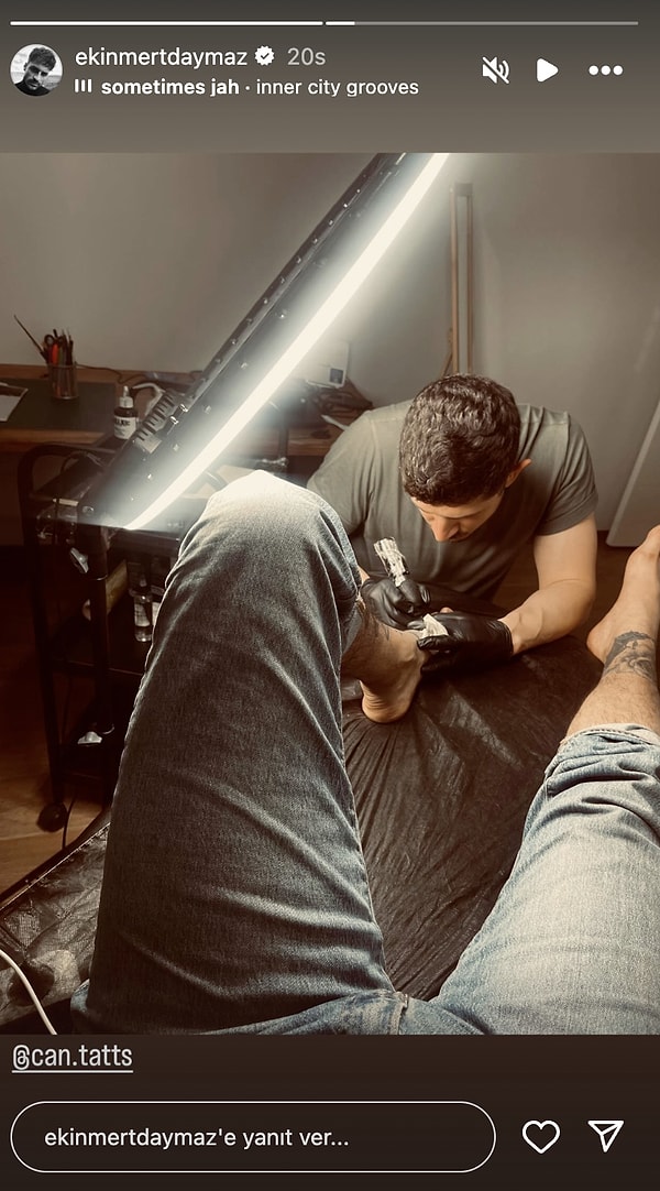 Ekin Mert Daymaz'ın Yeni Dövmesinden Zeynep Demirel'in Bebişine 5 Mayıs'ta Ünlülerin Instagram Hikayeleri 6 ekin mert daymazin yeni dovmesinden zeynep demirelin bebisine 5 mayista unlulerin instagram hikayeleri 5 P83SnCNt