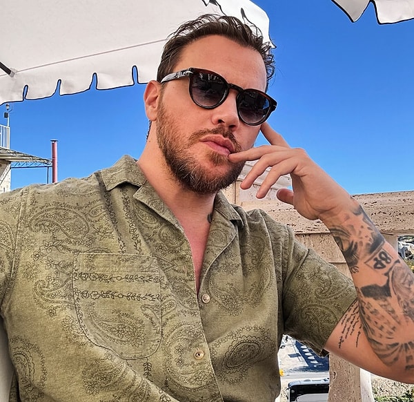 felaket duetinin ardindan kuvvetlenen ask dedikodularina ece mumay ve sinan akcilin yaniti ne oldu 314VnR6O