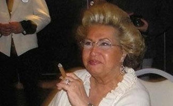 Havalı First Lady Semra Özal'ın Son Hali Yıllar Sonra İlk Kez Görüntülendi 1 havali first lady semra ozalin son hali yillar sonra ilk kez goruntulendi 0 j4w8aKFl