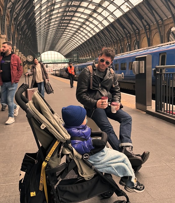 Karizma Genetik: Kıvanç Tatlıtuğ ve Minik Kopyası Kurt Efe 19 Mayıs'ta İlgi Odağı Oldu! 1 karizma genetik kivanc tatlitug ve minik kopyasi kurt efe 19 mayista ilgi odagi oldu KkSuqs69