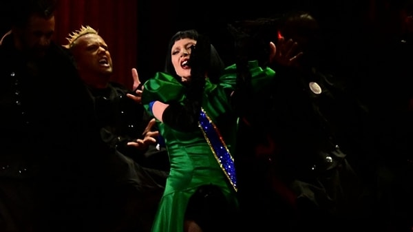 Lady Gaga'nın Brezilya Konserinde Planlanan Bombalı Saldırı Son Anda Engellendi 1 lady gaganin brezilya konserinde planlanan bombali saldiri son anda engellendi 0 DUcHnkp4