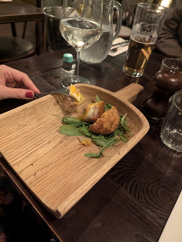 Lüks ve Pahalı Restoranların Masaya Geldiğinde Hayatı Sorgulatacak Göz Kanatan Sunumları 1 luks ve pahali restoranlarin masaya geldiginde hayati sorgulatacak goz kanatan sunumlari 0 zuJKbIN6