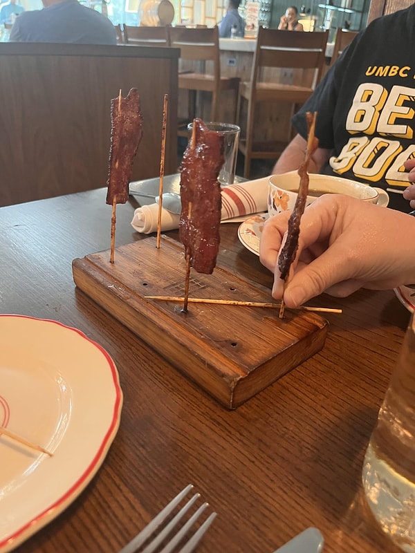 Lüks ve Pahalı Restoranların Masaya Geldiğinde Hayatı Sorgulatacak Göz Kanatan Sunumları 9 luks ve pahali restoranlarin masaya geldiginde hayati sorgulatacak goz kanatan sunumlari 8 CdGH9hEG