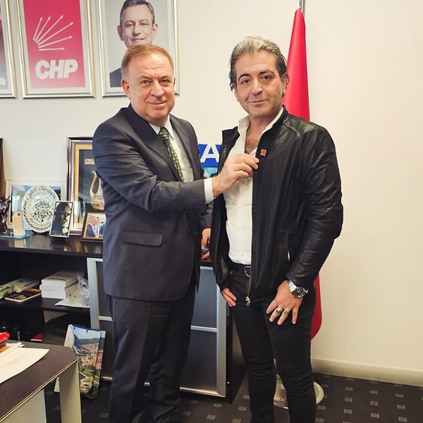 MasterChef’in Eski Jürisi Hazer Amani CHP’ye Katıldı 2 masterchefin eski jurisi hazer amani chpye katildi 1 kFTyuAXF