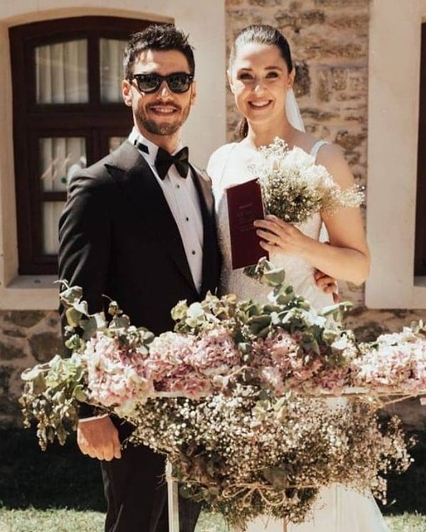Melis Birkan Kimdir? Issız Adam'la Parlayan Melis Birkan Kaç Yaşında, Nereli? Kiminle Evli? 5 melis birkan kimdir issiz adamla parlayan melis birkan kac yasinda nereli kiminle evli 4 MC2OIqN9