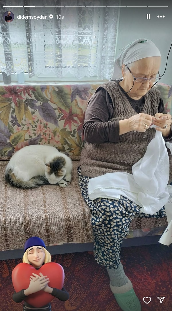 Nenesine Kavuşan Didem Soydan'dan Tekneyle Süzülen Şevval Şahin'e: 19 Mayıs'ta Ünlülerin Instagram Hikayeleri 10 nenesine kavusan didem soydandan tekneyle suzulen sevval sahine 19 mayista unlulerin instagram hikayeleri 9 WUelOG6D