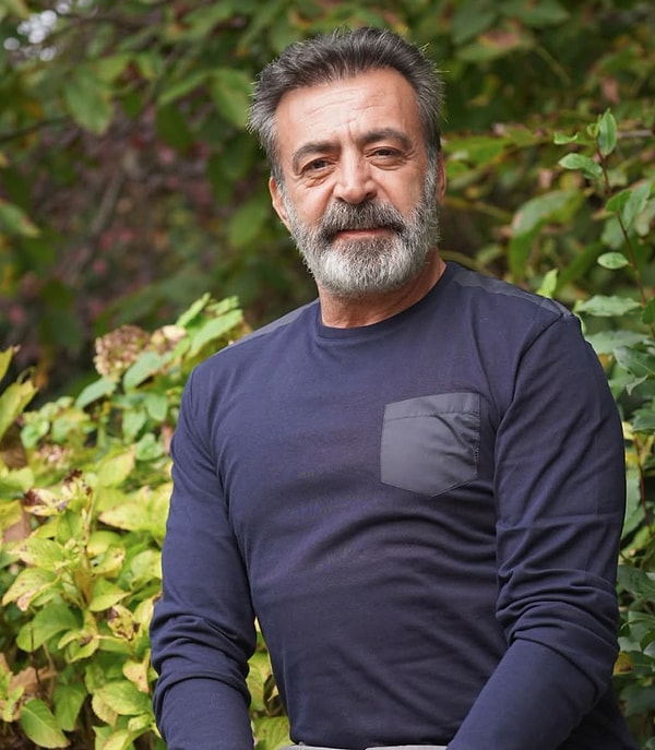 ODTÜ Fizik Mezunu Oyuncu Levent Ülgen'in Kurşun Döktürme Açıklaması X Kullanıcılarından Nasibini Aldı! 2 odtu fizik mezunu oyuncu levent ulgenin kursun dokturme aciklamasi x kullanicilarindan nasibini aldi 1 s38BnWmI