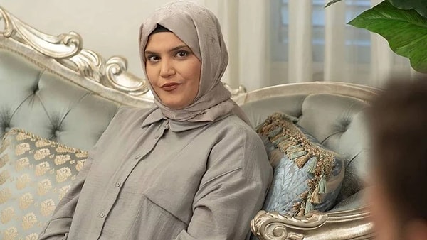 “Seni Köprüde Sallandırırım!” Kızılcık Şerbeti’nin Nilay’ı Feyza Civelek’e Tehdit Soruşturması 1 seni koprude sallandiririm kizilcik serbetinin nilayi feyza civeleke tehdit sorusturmasi 0 UUmW9bwT