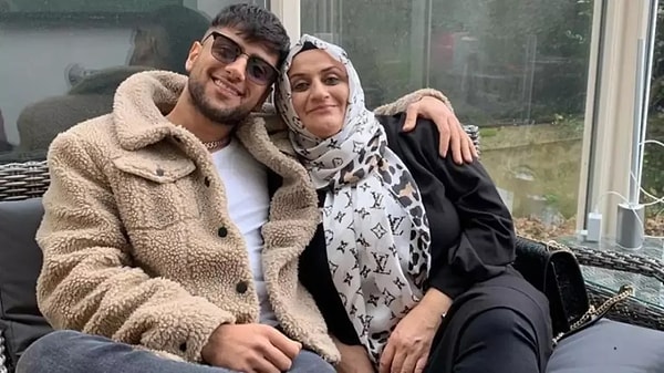 Sessiz Kalmadı: Hadise'den "Midem Bulandı" Yorumu Yapan Reynmen'in Annesine Sert Yanıt! 3 sessiz kalmadi hadiseden midem bulandi yorumu yapan reynmenin annesine sert yanit 2 LXrRVe2Z